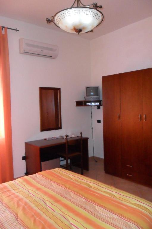 Altavilla Silentina Country House L'Ippocastano חדר תמונה