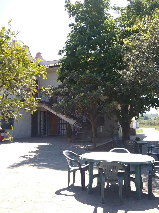 Altavilla Silentina Country House L'Ippocastano מראה חיצוני תמונה